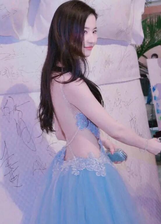 Liu Yifei wears a light blue bikini